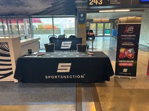 BottleOpenersNow.Com - Custom Rectangle Table Covers