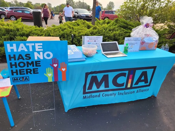 BottleOpenersNow.Com