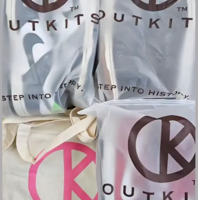 BottleOpenersNow.Com - Zipper Frosted Bag