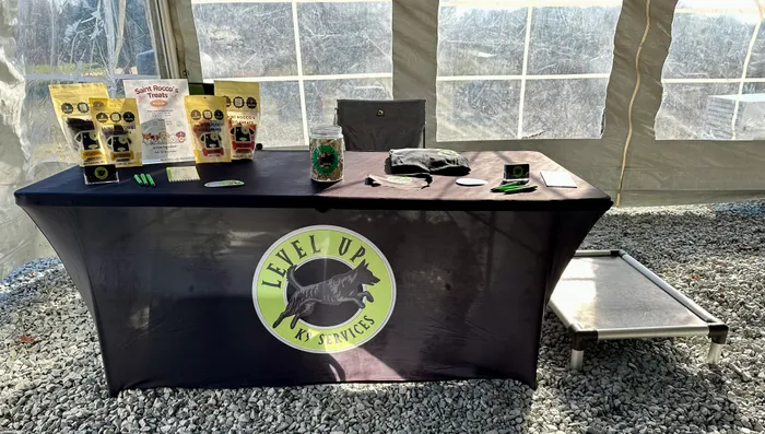 BottleOpenersNow.Com - Custom Rectangle Table Covers