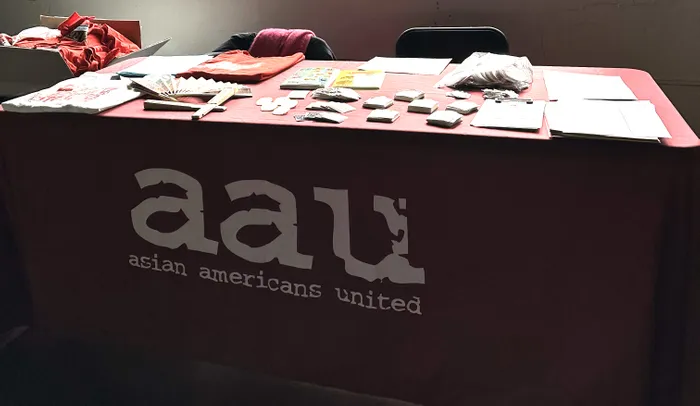 BottleOpenersNow.Com - Custom Rectangle Table Covers