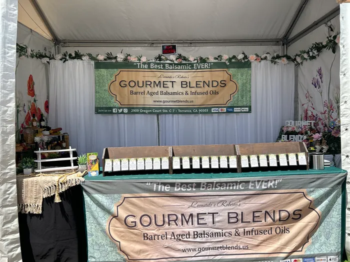 BottleOpenersNow.Com - Custom Rectangle Table Covers