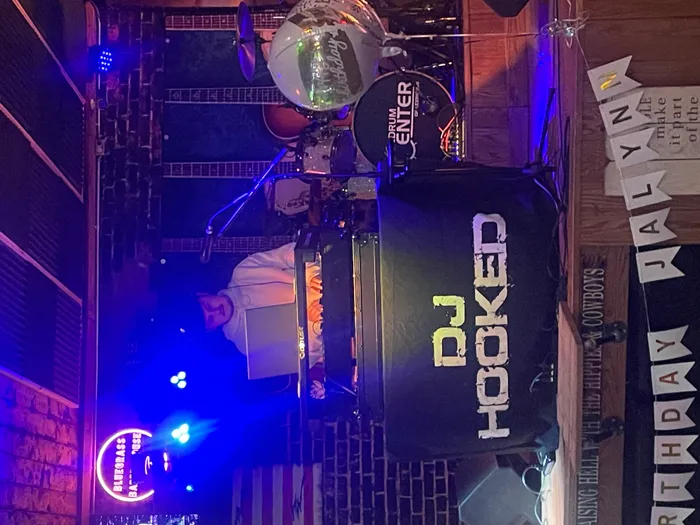 BottleOpenersNow.Com - Custom Rectangle Table Covers