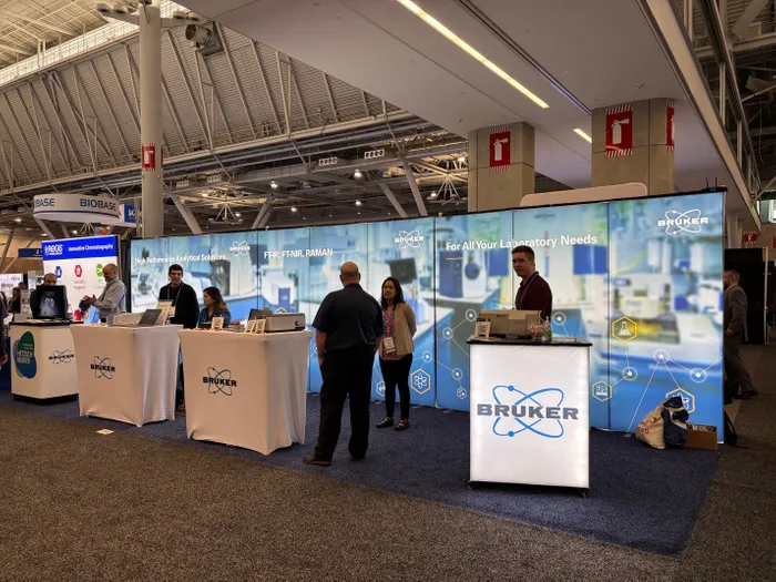 BottleOpenersNow.Com - Custom Rectangle Table Covers