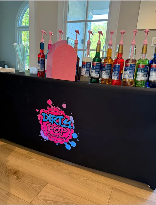 BottleOpenersNow.Com - Custom Rectangle Table Covers