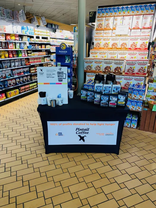 BottleOpenersNow.Com - Custom Rectangle Table Covers