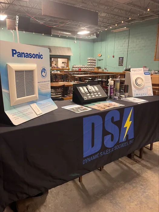 BottleOpenersNow.Com - Custom Rectangle Table Covers