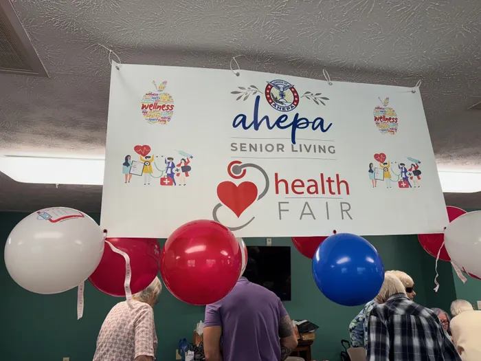 BottleOpenersNow.Com - Custom Rectangle Table Covers