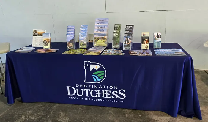 BottleOpenersNow.Com - Custom Rectangle Table Covers