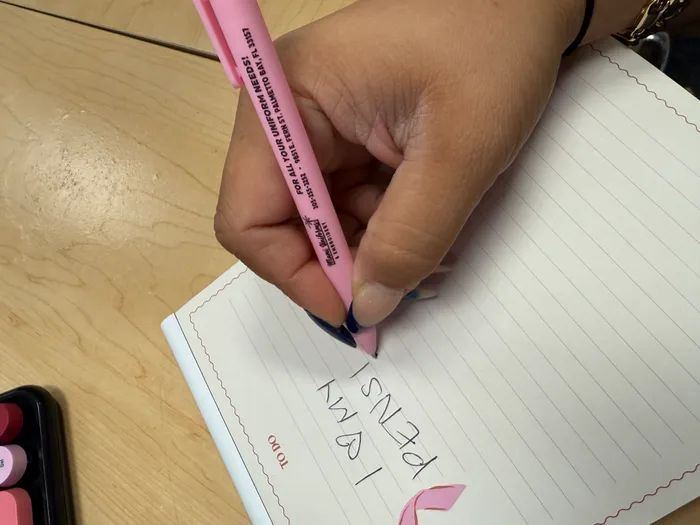 BottleOpenersNow.Com - Easy Click Minimalist Plastic Ball Pen