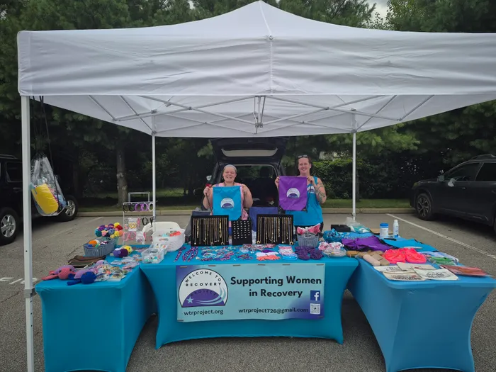 BottleOpenersNow.Com - Custom Polyester Drawstring Bag