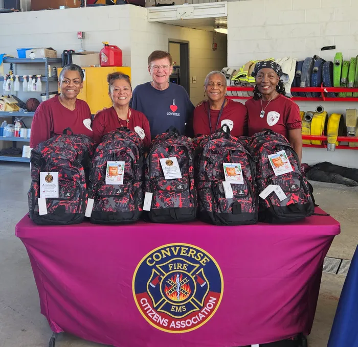 BottleOpenersNow.Com - Custom Rectangle Table Covers