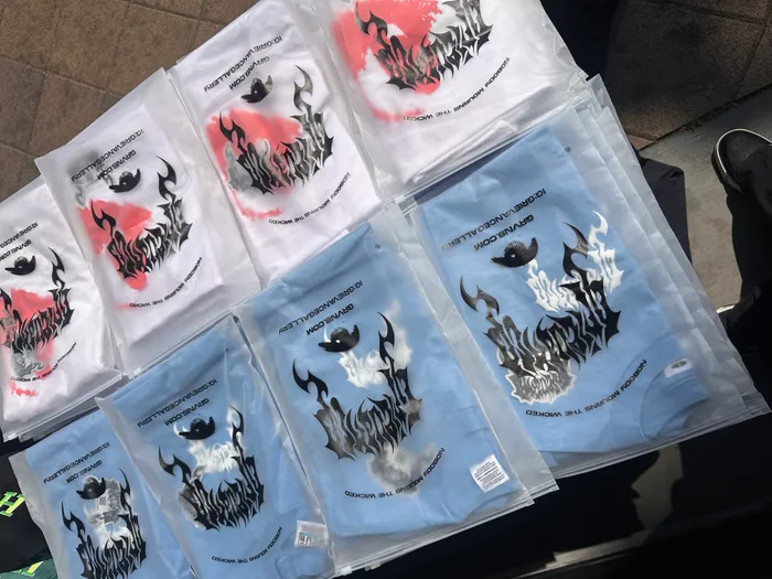 BottleOpenersNow.Com - Zipper Frosted Bag