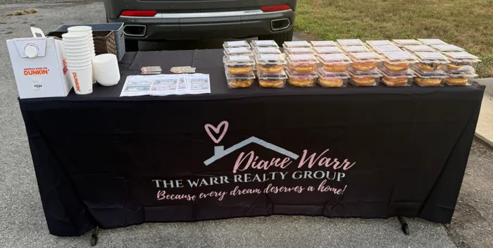 BottleOpenersNow.Com - Custom Rectangle Table Covers