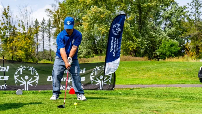 BottleOpenersNow.Com - Feather Flag