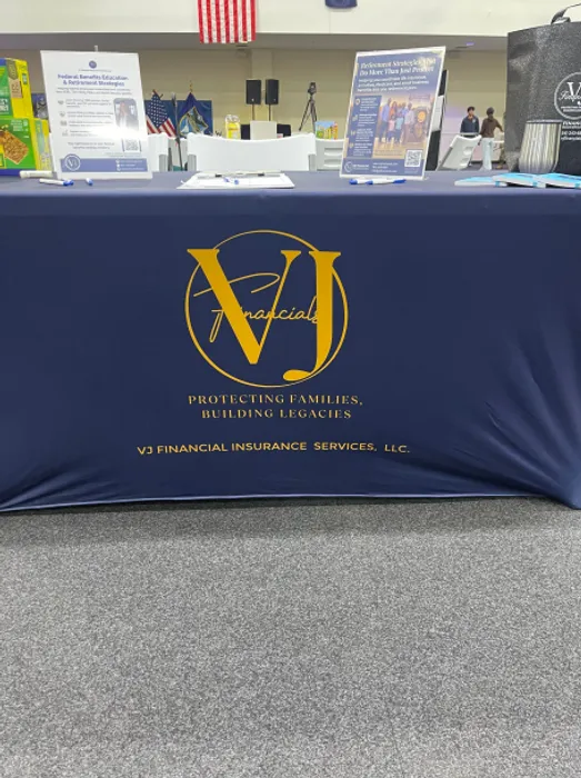 BottleOpenersNow.Com - Custom Rectangle Table Covers