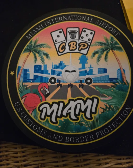 BottleOpenersNow.Com - Custom Round Mouse Pad