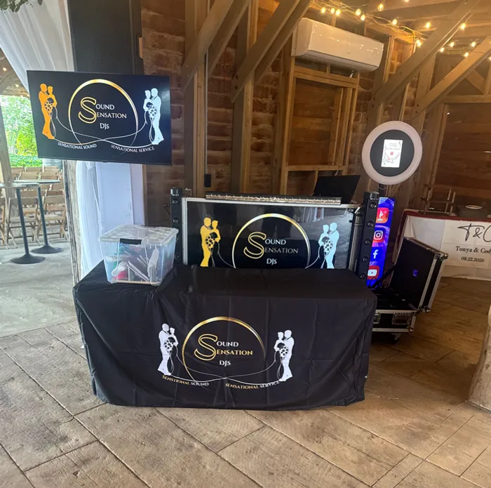 BottleOpenersNow.Com - Custom Rectangle Table Covers