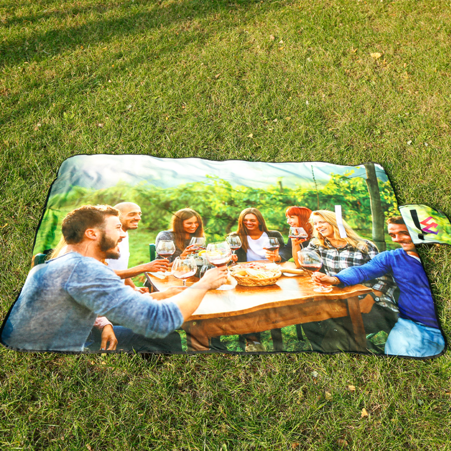 Picnic Blanket - Bottle Openers Now